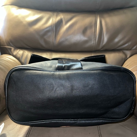 Betsey Johnson Large Black Satchel with Bow and Gold Studs - Picture 3 of 11